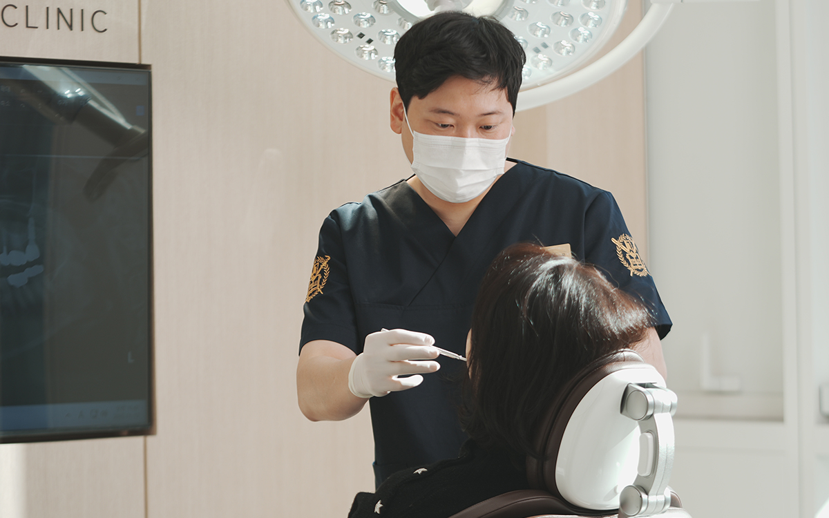 Dr. 정재윤